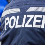 Verkehr: Zusammenstoß mit Auto: Motorradfahrer schwer verletzt