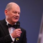 Premiere in Köln: Kann Scholz lustig? Bundeskanzler hält erste Büttenrede